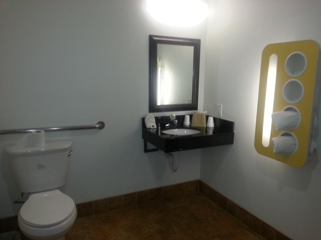 Motel 6 Bell Gardens Zewnętrze zdjęcie